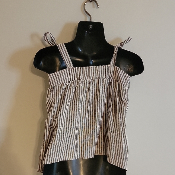 Moon River Black and White Smocked Tie Front Tank Top - Picture 2 of 3